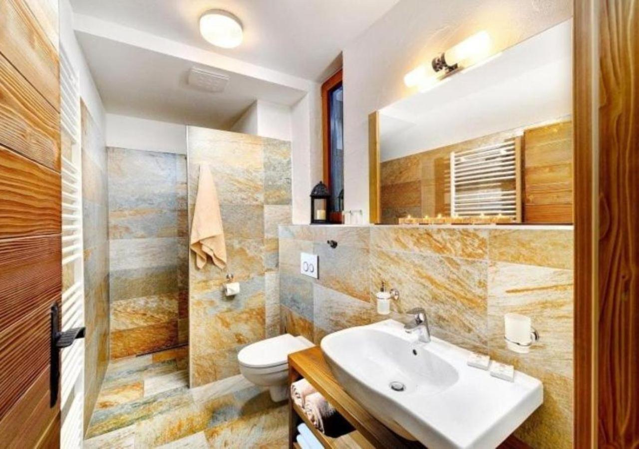 Chalets Jasna Collection Centrum デマノブスカ・ドリーナ エクステリア 写真