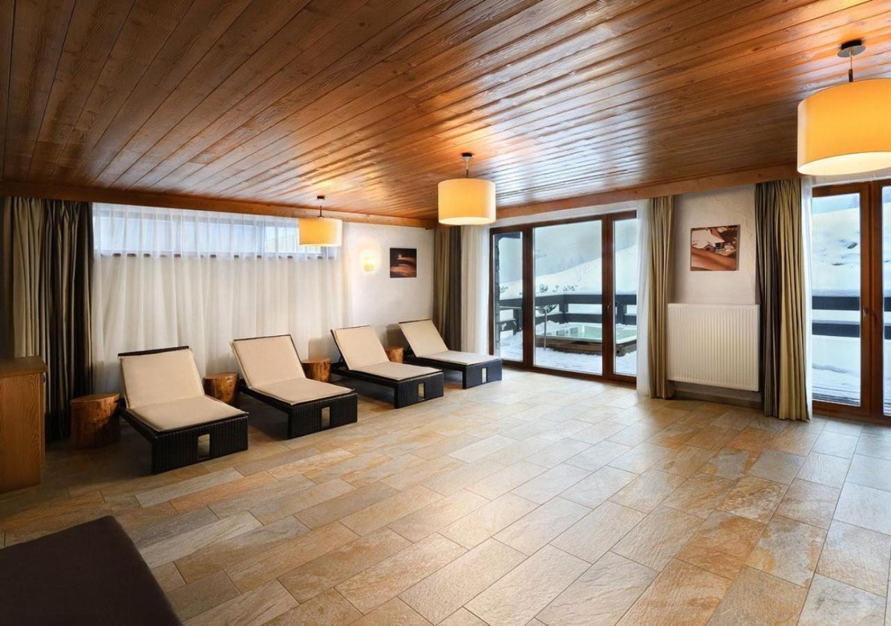 Chalets Jasna Collection Centrum デマノブスカ・ドリーナ エクステリア 写真