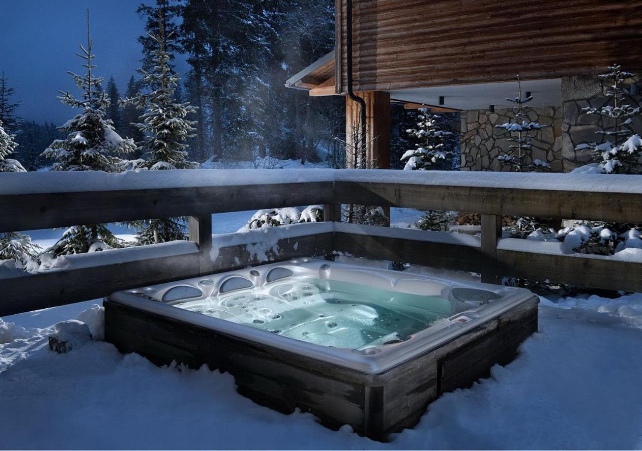 Chalets Jasna Collection Centrum デマノブスカ・ドリーナ エクステリア 写真