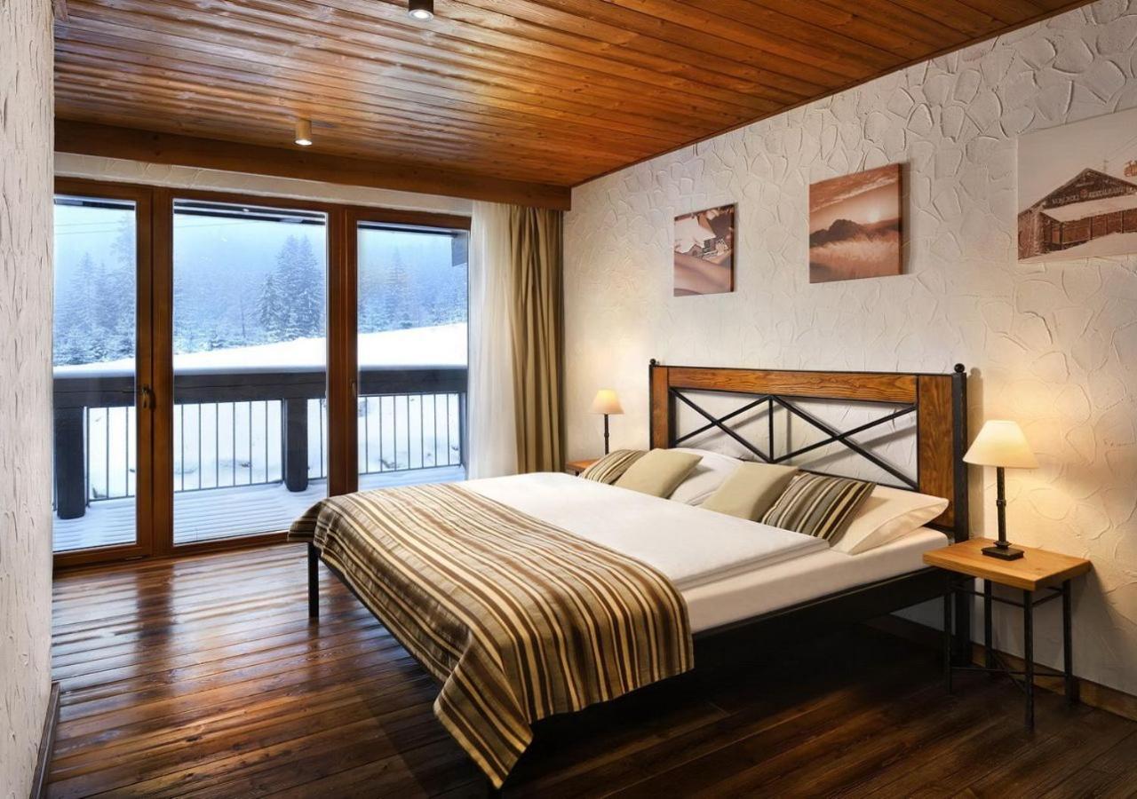 Chalets Jasna Collection Centrum デマノブスカ・ドリーナ エクステリア 写真