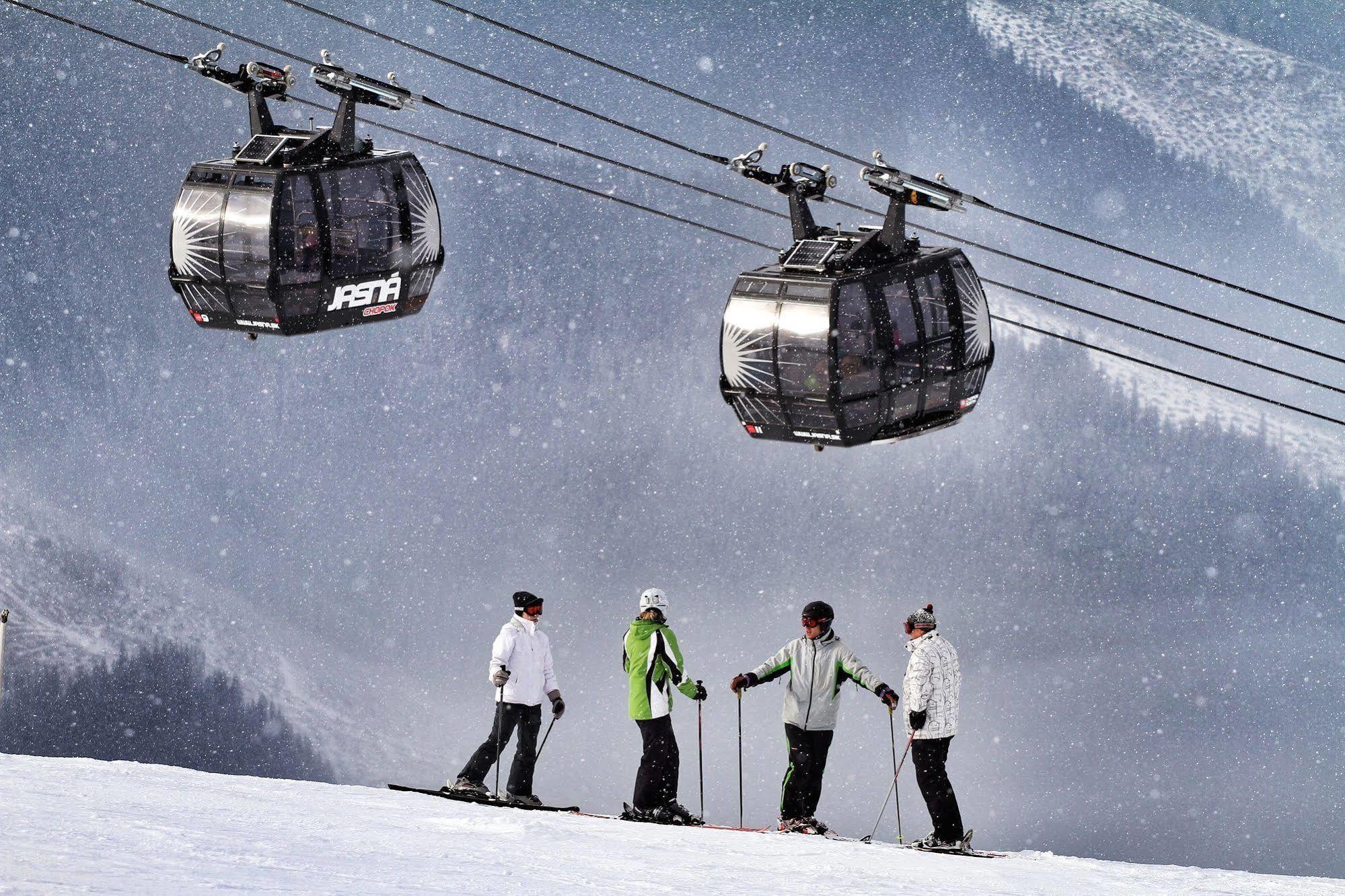 Chalets Jasna Collection Centrum デマノブスカ・ドリーナ エクステリア 写真